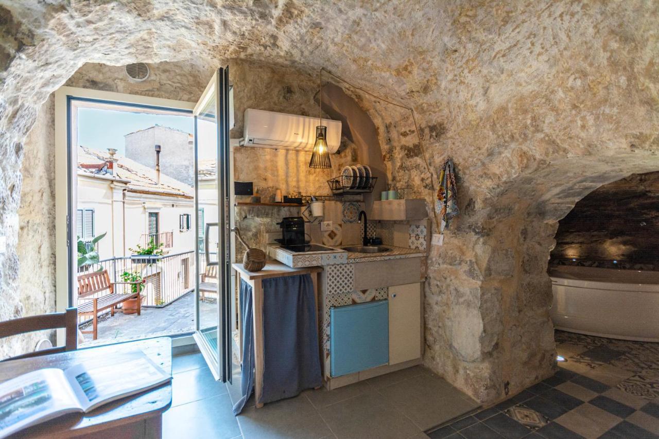 A Timpa Ro Nannu 22, Holiday Home In Center Ragusa Ibla Esterno foto